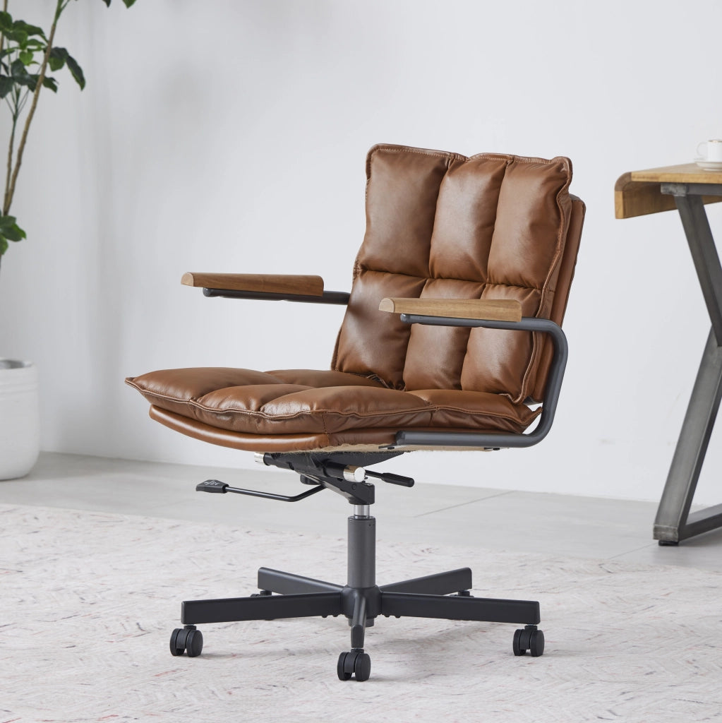 Sedia da ufficio girevole in pelle marrone; ergonomica; regolabile in altezza; design mid-century