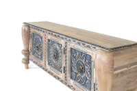 Credenza in teak massello intagli a mano e gambe tornite