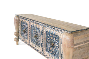 Credenza in teak massello intagli a mano e gambe tornite