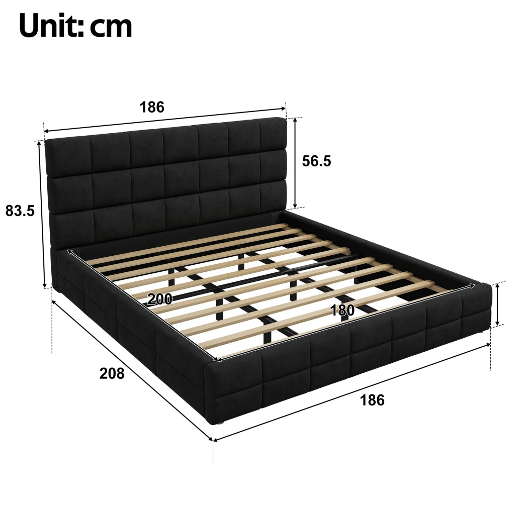 Letto imbottito con testiera 180x200 cm in velluto nero; struttura in MDF e compensato