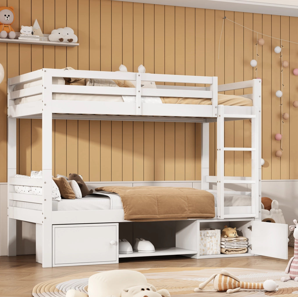 Letto a castello per bambini 90x200 cm divisibile, con ripiani e vani bianchi