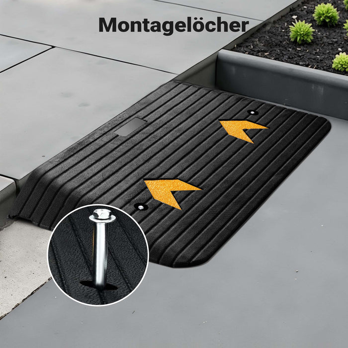 Rampa in gomma per marciapiede e soglia 901,7x457,2x76,2 mm max 50 t con elementi riflettenti