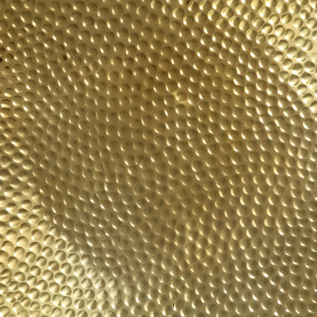 Tavolino da Salotto in Alluminio Martellato 70x30 cm Ottone 246508