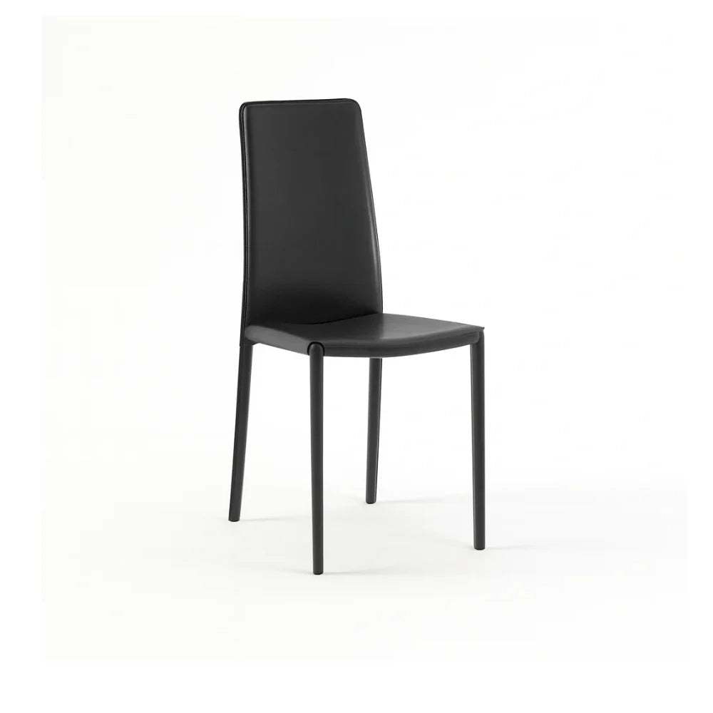Set di 4 sedie da pranzo imbottite in similcuoio nero Luma con struttura in metallo facili da pulire | Duzzle