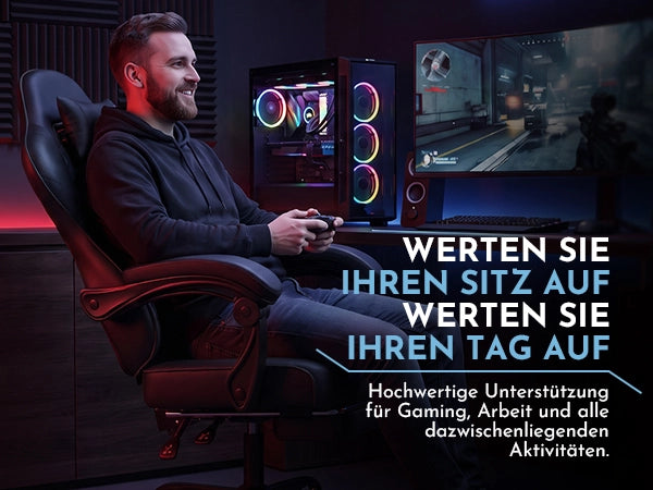 Sedia da gaming ergonomica nera in PVC con supporto lombare e poggiapiedi