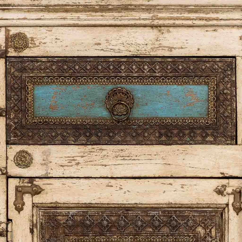 Credenza in legno artigianale, 180x45x96h cm, bianco