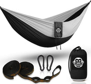 Hamaca Ultraleggera (275 x 140 cm, 220 kg Capacità di Carico) Set con 2 Cinture di Alta Qualità e 2 Ganci da Carrozzina per Viaggi all'Aperto Escursionismo e Campeggio Giardino Spiaggia