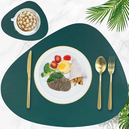 Set di placchette da tavola in pelle triangolare ovale - Set di 2 placchette e placchette lavabili per la sala da pranzo