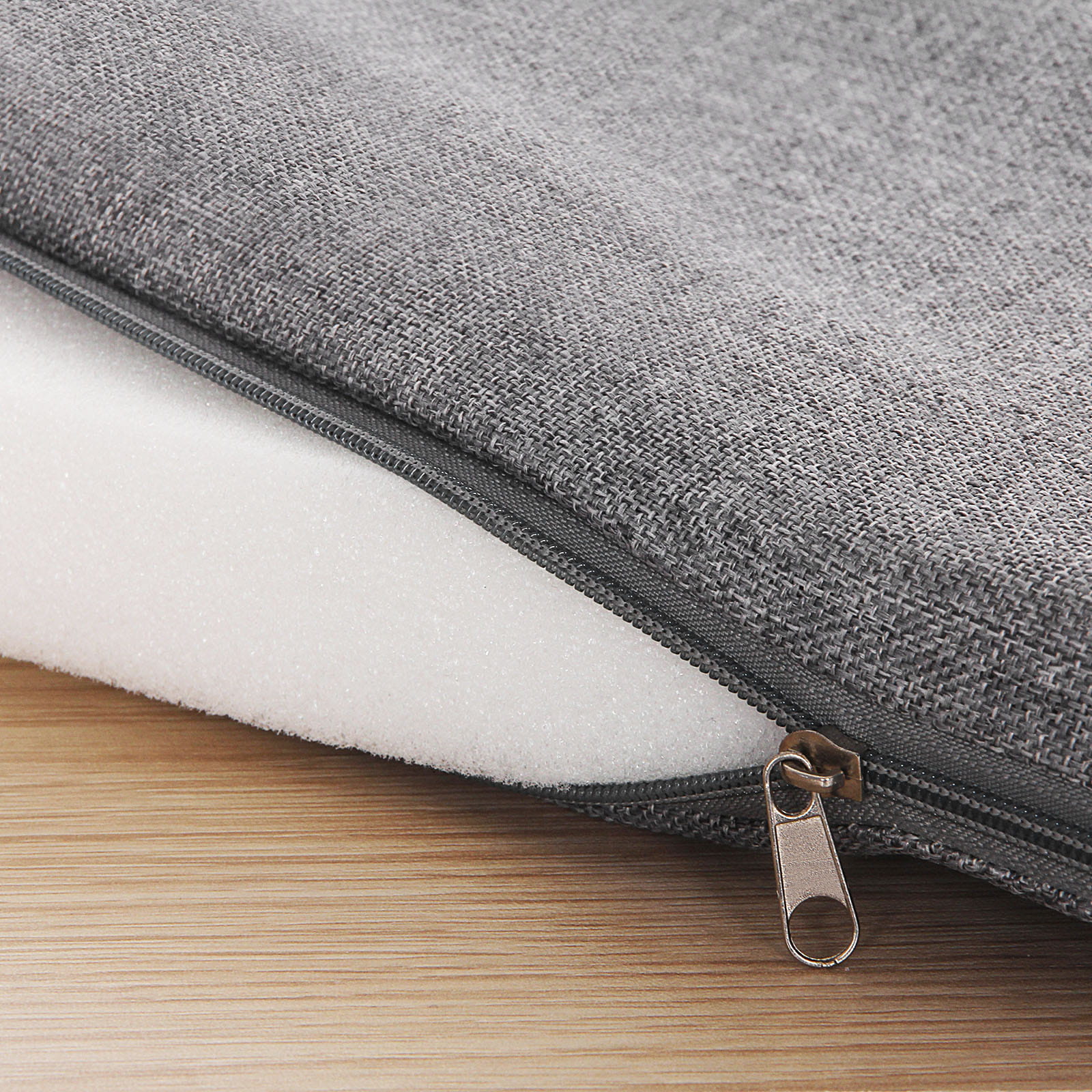 Scarpiera Valora con seduta, contenitore per corridoio in rovere con cuscino