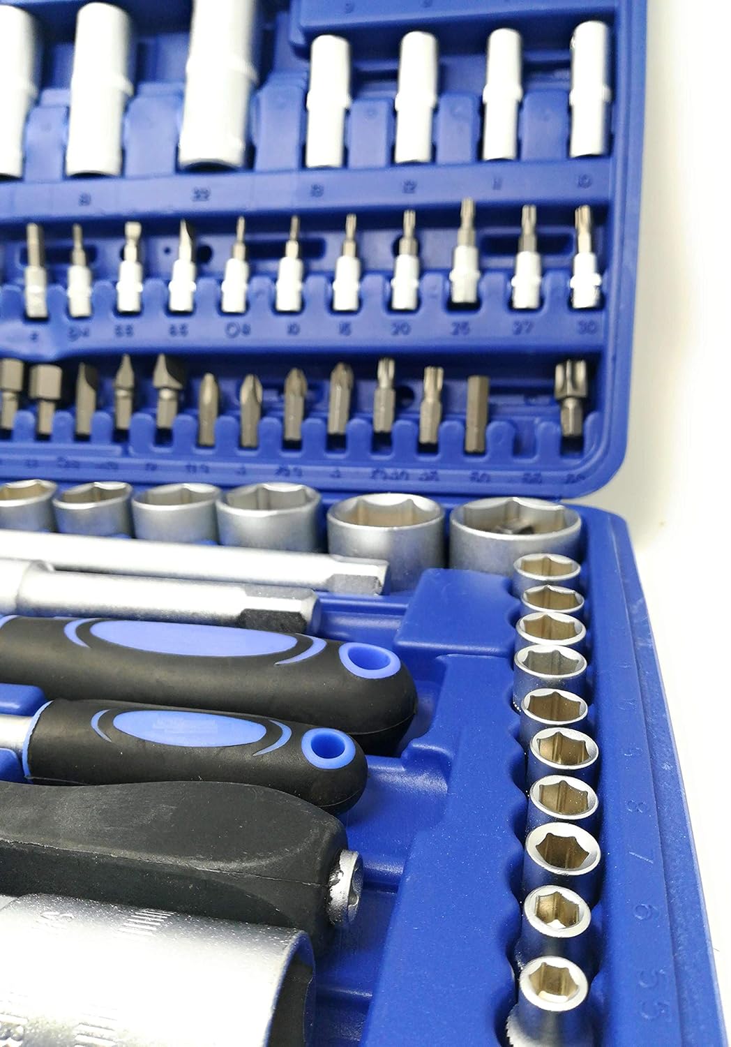 Valigetta con vasta gamma di 108 pezzi di chiavi bussola ed accessori attrezzi da lavoro