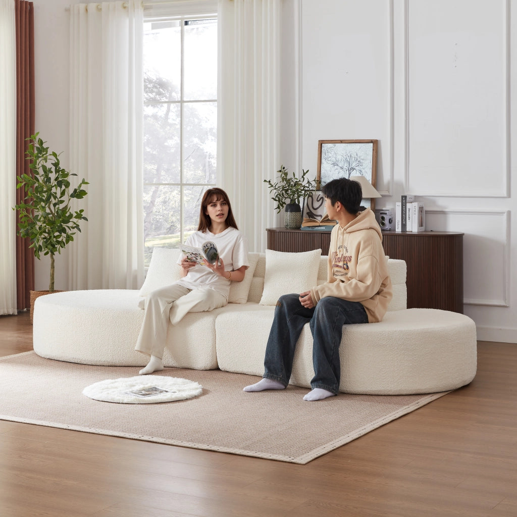 Divano modulare a 2 pezzi in chenille beige con schienale a strati e design curvo senza telaio