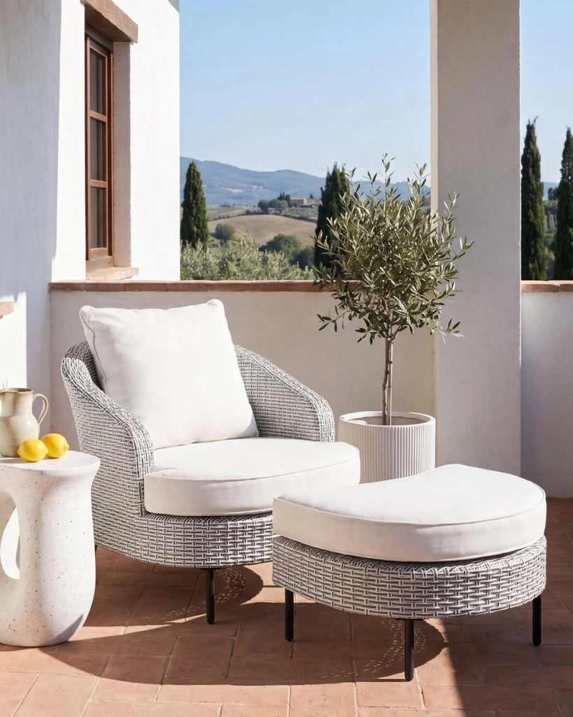 Poltrona da giardino in rattan in vimini grigio con poggiapiedi esterno giardino stile boho