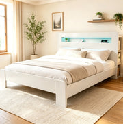 Letto 180x200 cm con contenitore in testiera; LED e prese in legno bianco