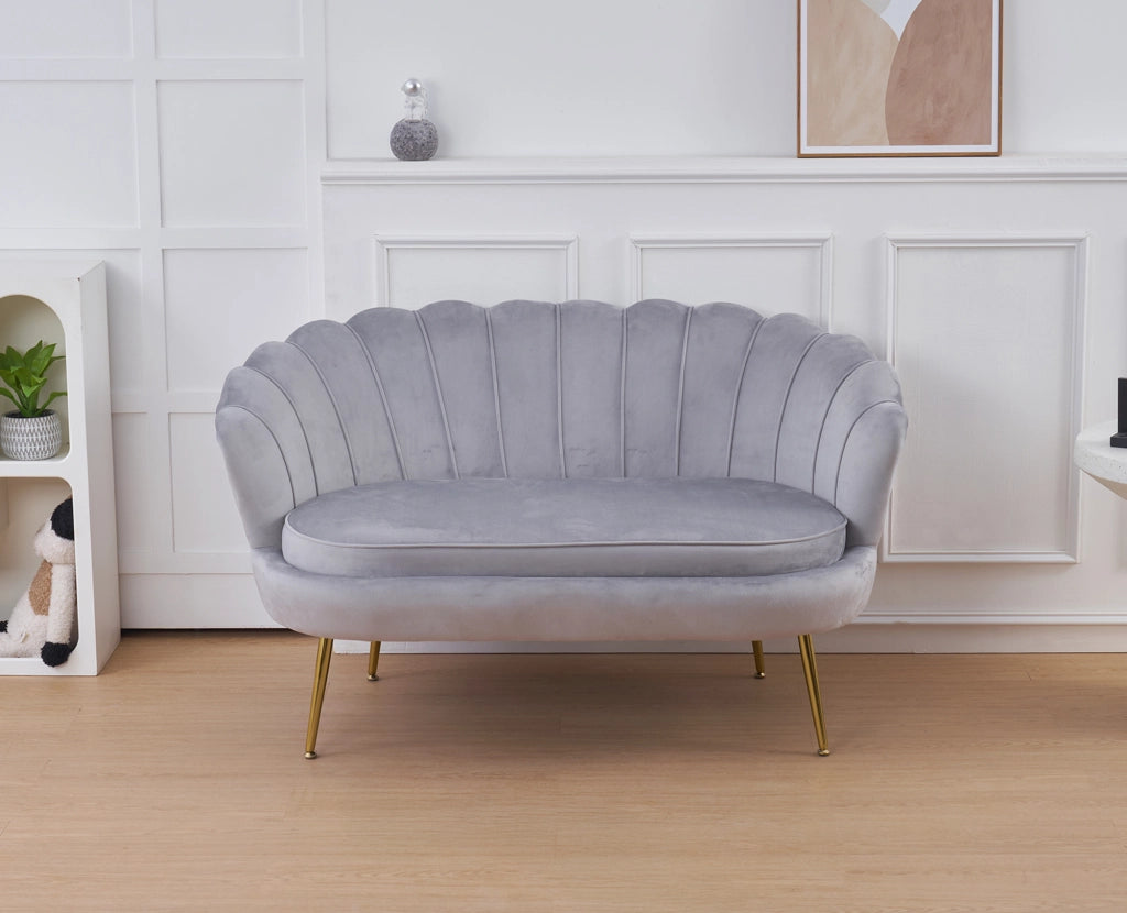 Divano Due 2 Posti In Velluto Forma Conchiglia Gambe In Metallo 133x63x75 Cm Camera Soggiorno Ufficio  Grigio