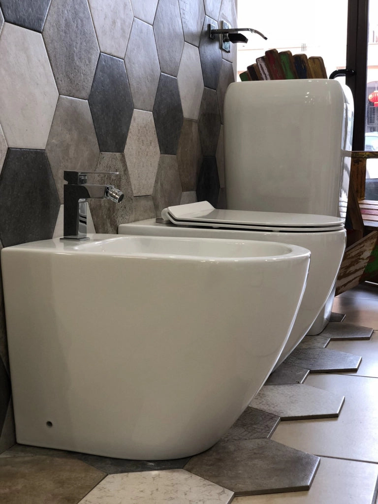 Coppia di sanitari wc e bidet a terra ceramica SICENA ROUNDED