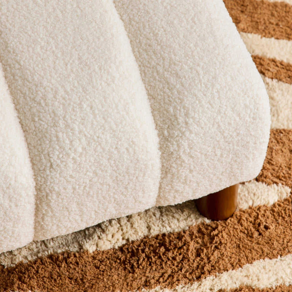Poltrona bambino piedi arrotondati legno di hevea e bouclé, bianco