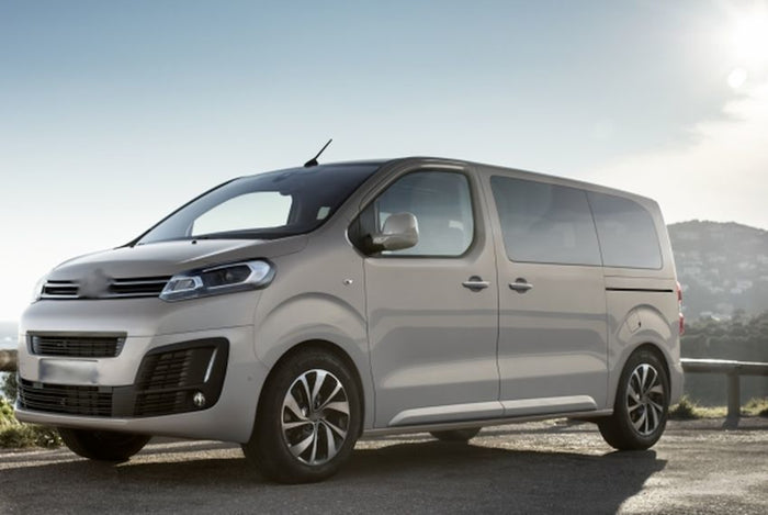 181B-826067 - TAPPETO GOMMA BAULE PER CITROEN Spacetourer L1 2016-, PEUGEOT Traveller L1 2016-, TOYOTA Proace Verso L1 2