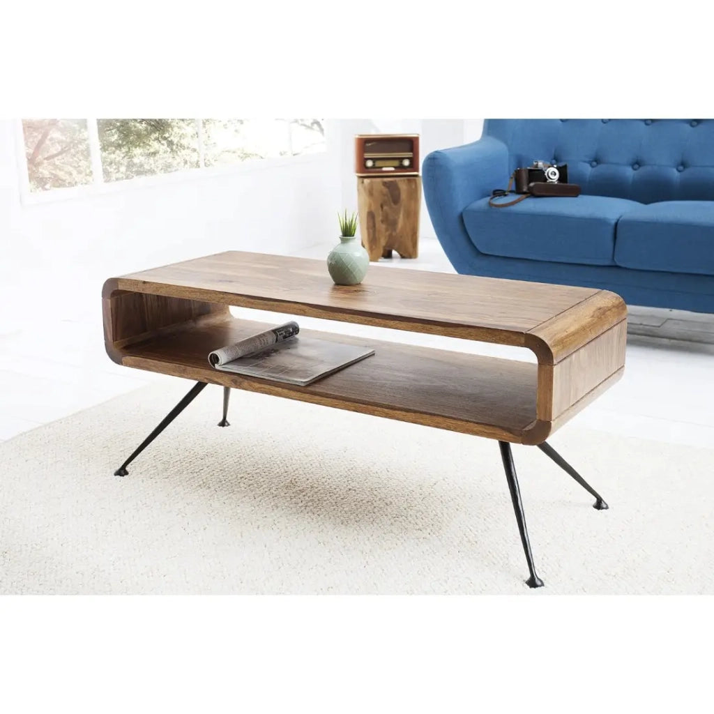 Tavolino basso RETROVA 100 cm in legno di Sheesham verniciato con gambe in metallo nero e spazio di stoccaggio