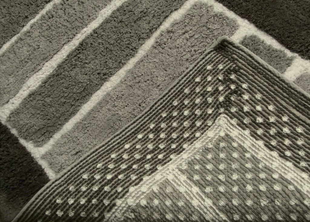 Tappeto Da Bagno Antiscivolo Disegno Line Colore Rosa - 50x80 - Rosa