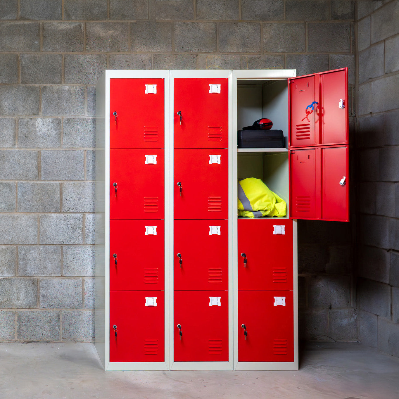 Armadi spogliatoio in metallo a 4 ante rossi – palestra, scuola, ufficio