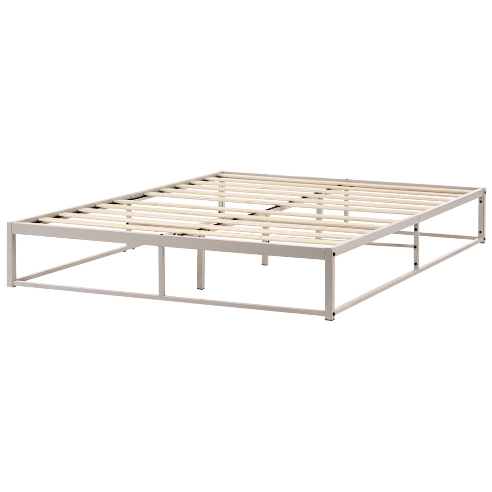 Letto matrimoniale con struttura in metallo, a doghe doppie integrate, senza testiera 160 x 200 cm beige chiaro stile moderno industriale