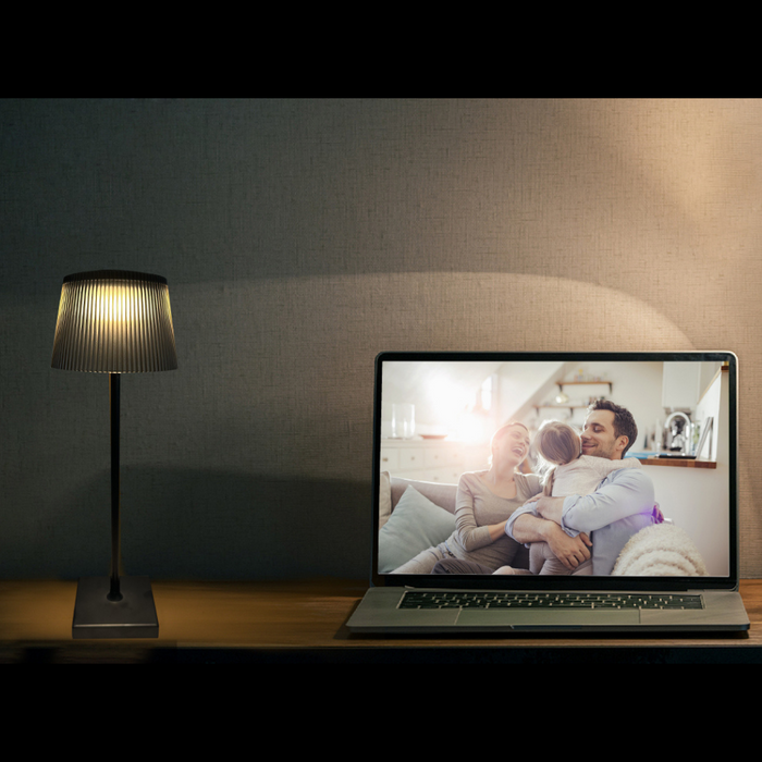 Lampada da Tavolo a LED Ricaricabile USB | Bianca, Minimalista da 200 lm