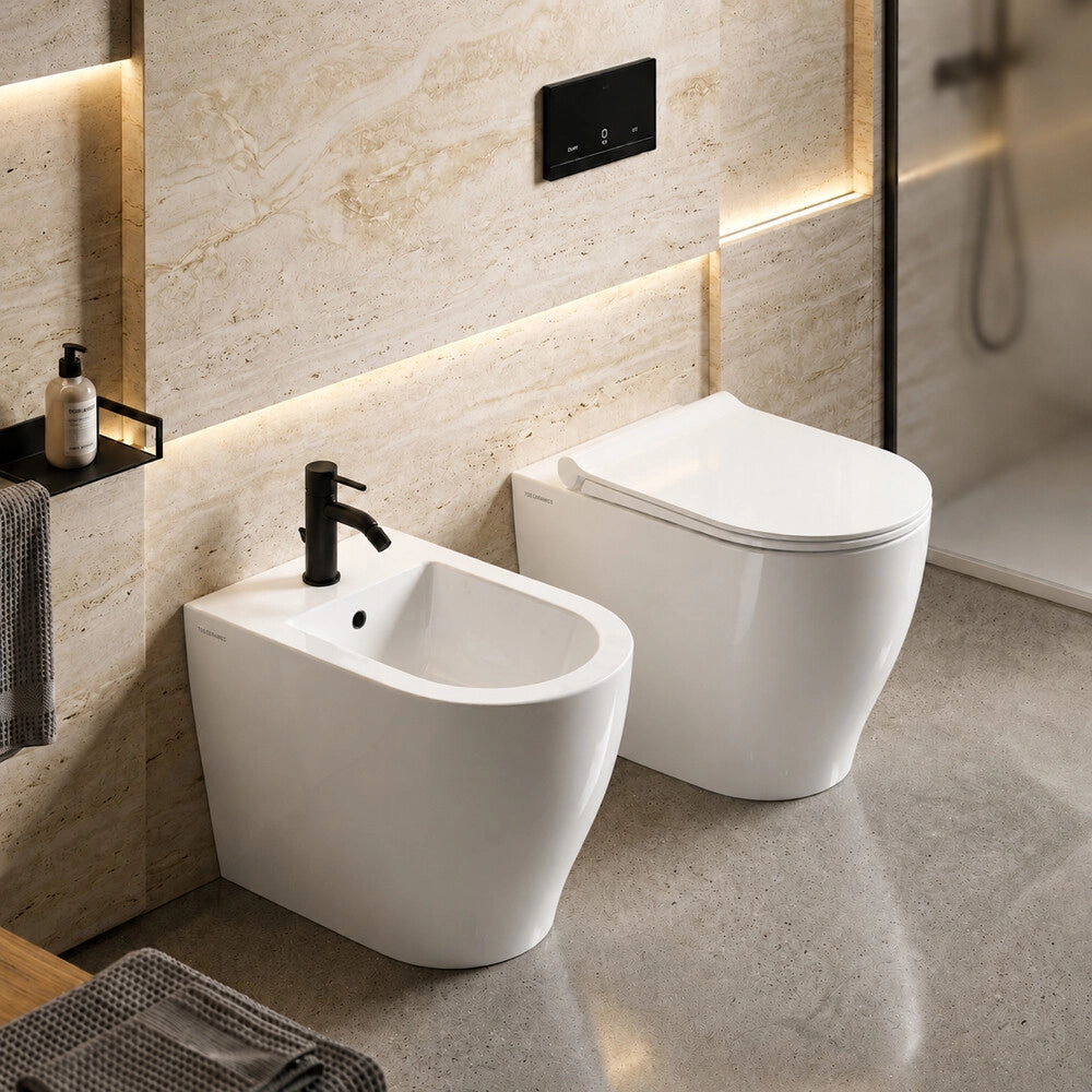 Set sanitari filomuro salvaspazio P. 50 cm bianco con scarico a vortice e copriwc Round Dolomite