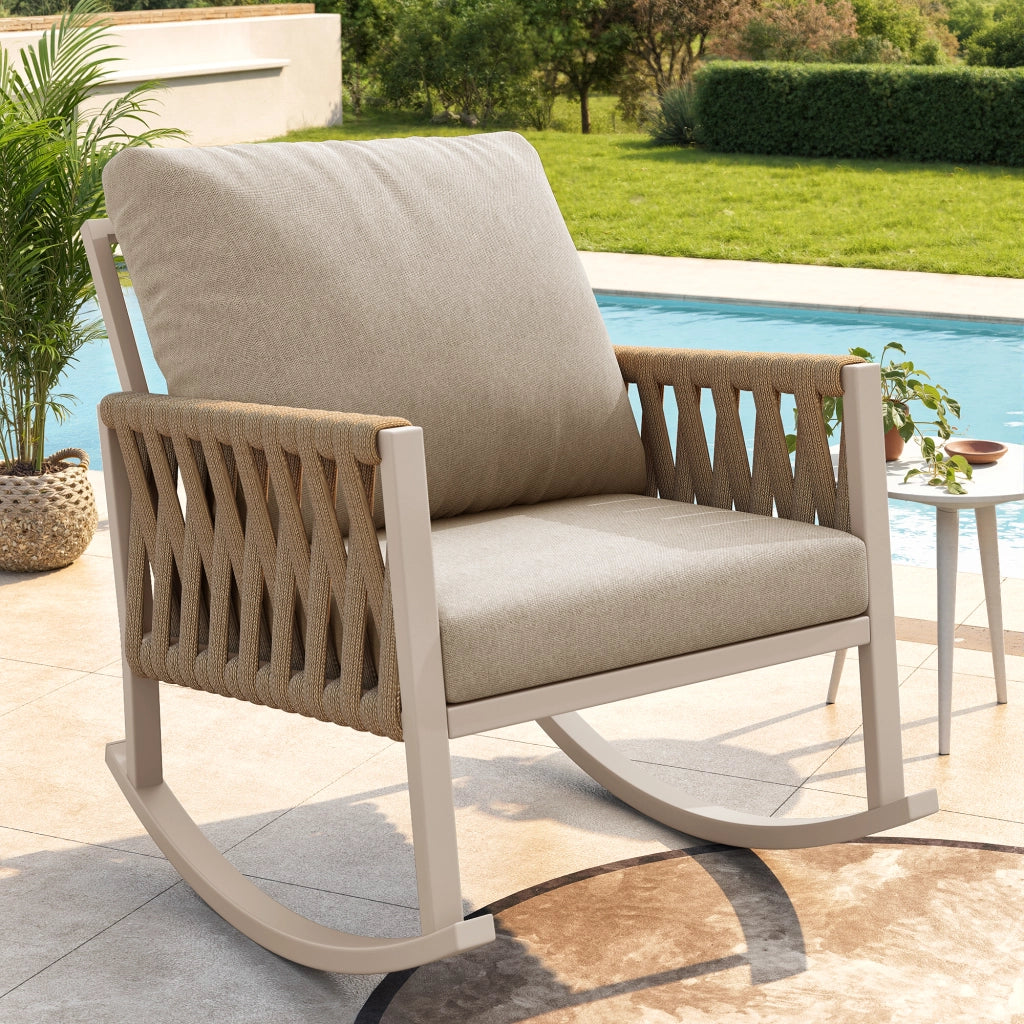 Sedia a dondolo da esterno in ferro beige con braccioli in corda e cuscini resistenti agli schizzi 65 × 79 × 78 cm