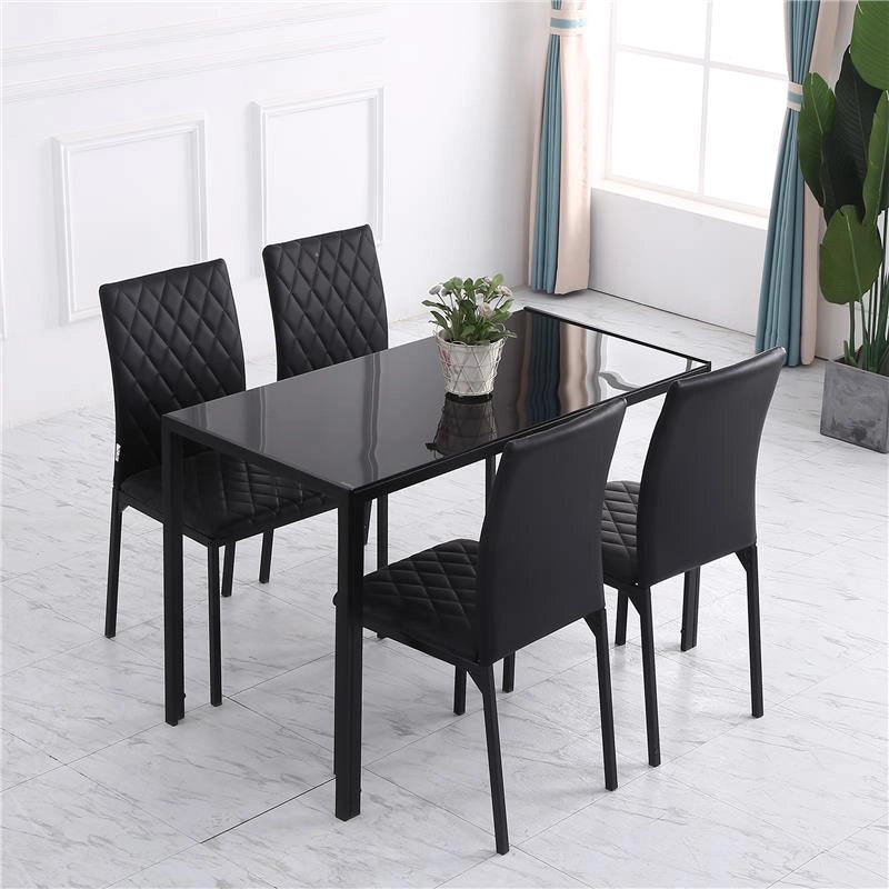 SET 4 SEDIE DA PRANZO IN FINTA PELLE CON CUCITURE A ROMBI E GAMBE IN METALLO NERO