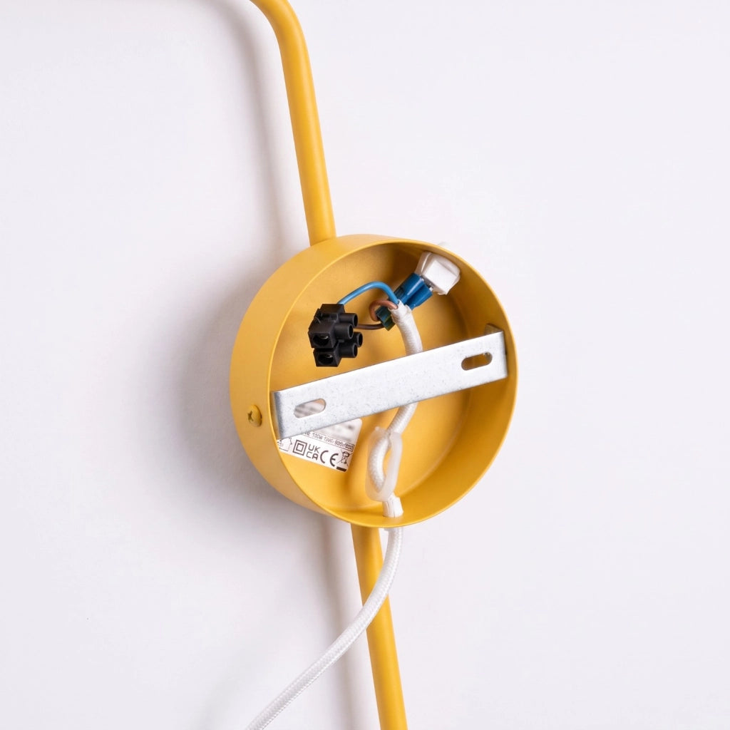 Applique NOX 1 giallo con interruttore