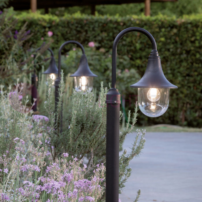 ZOE Lanterna A Braccio con Innesto per Palo Design Tradizionale