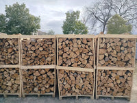 Legna da ardere stagionata derivazione italiana su bancale e pronta all'uso