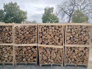 Legna da ardere stagionata derivazione italiana su bancale e pronta all'uso