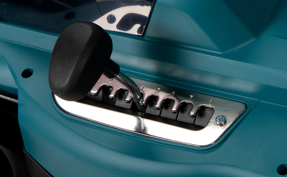 Rasaerba a batteria 18V Makita 33cm con batteria 4,0 ah DLM330RM