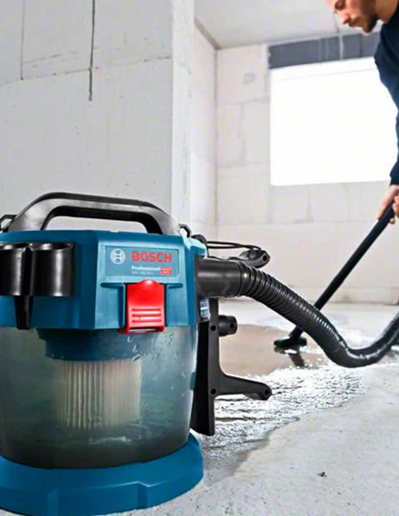 Aspiratore BOSCH GAS 18V-10 L (Solo corpo + Accessori)