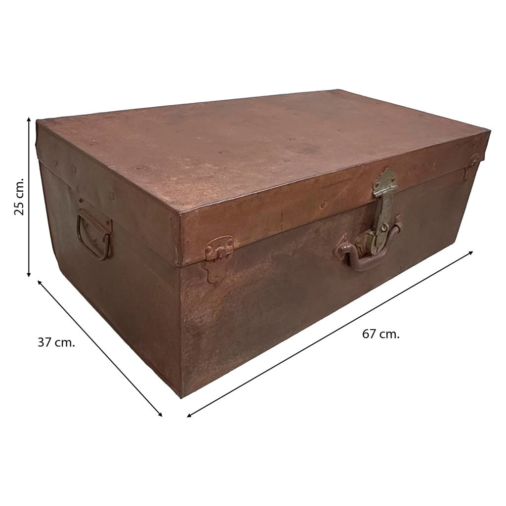 Valigia artigianale in metallo, 67x37x25h cm