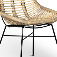 Set di 2 sedie Bety in legno di bambu con gambe in ferro e 1 tavolino in bambu