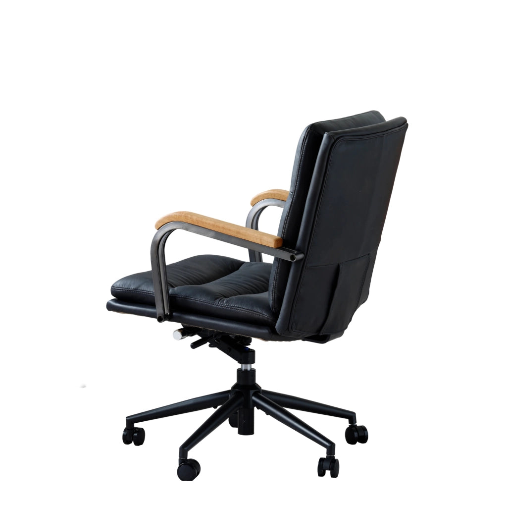 Sedia da ufficio ergonomica in pelle nera regolabile