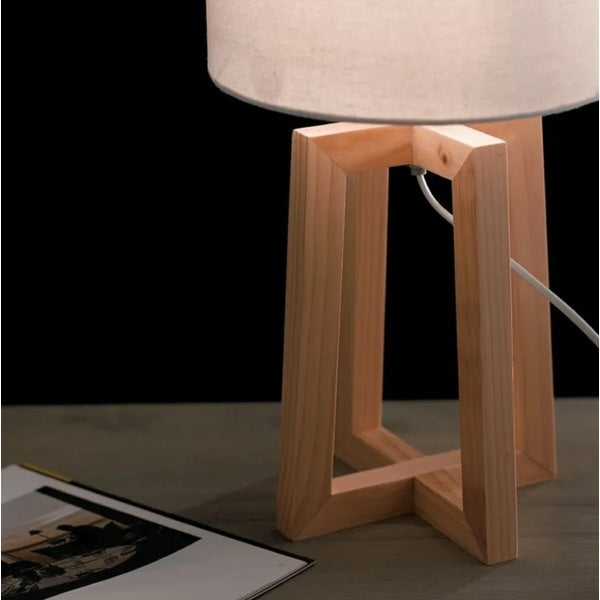 LAMPADA DA TAVOLO BERRY BASE IN LEGNO E PARALUME IN TESSUTO ATTACCO E14 DIAMETRO CM.25X47H.