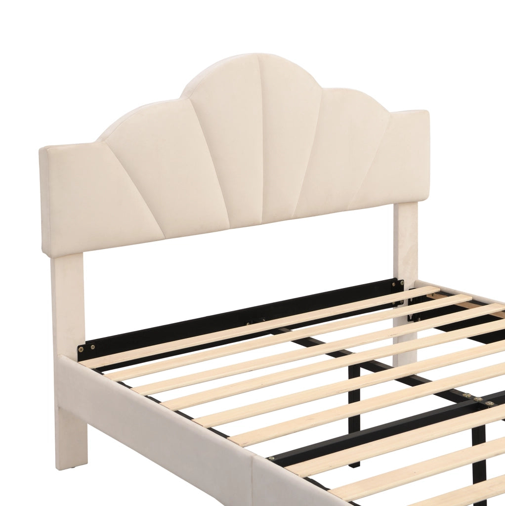 Letto imbottito 140x200 cm in velluto con testiera regolabile e rete a doghe; beige