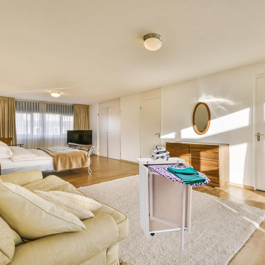 Asse Stiro Multiuso Salvaspazio Legno Mobile A Scomparsa Dimensioni 84 x 52 x 40 cm Rotelle Trasportabili Colore Mollettone Assortito Colore: Rovere