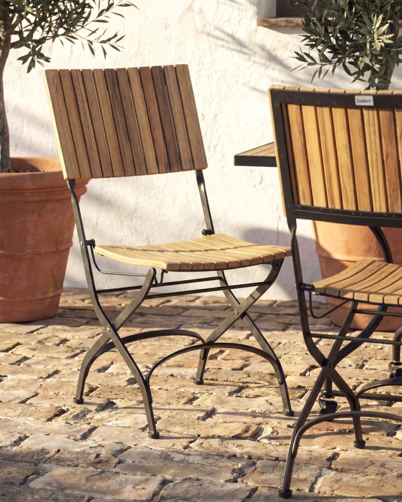 Set da giardino composto da 2 sedie in legno di acacia laminato, struttura in acciaio, stile moderno, marrone chiaro