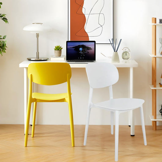 MOHOME Sedia Polipropilene Impilabile Vari Colori  Dimensioni 79 x 54,5 x 46 cm Design Ergonomico Minimalista Elegante Interno Esterno Casa Ufficio Bar Ristorante Colore: Bianco, Unità: 6 Unità