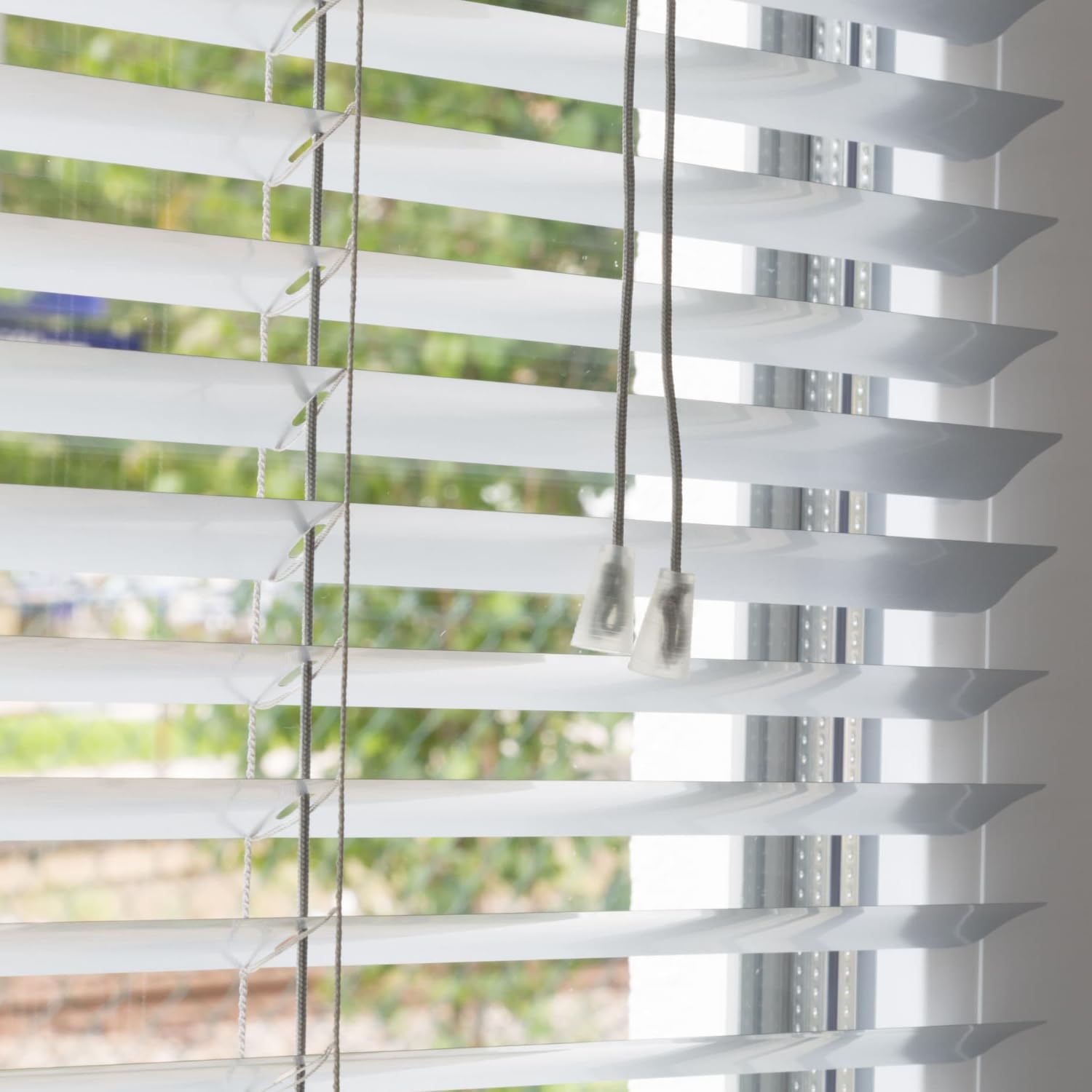 Veneziana PVC Vari Colori Lamelle Regolabili Varie Misure Privacy Protezione Solare Casa Ufficio Misura : 100 x 160 , Colore: Bianco