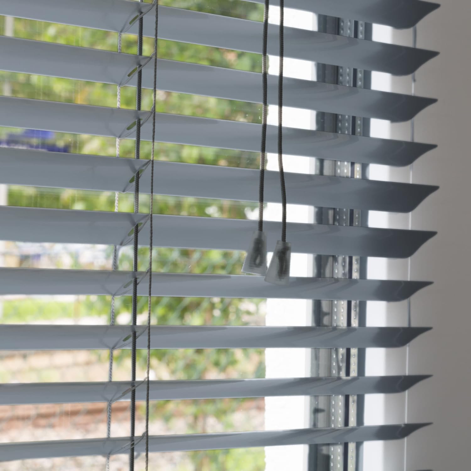 Veneziana PVC Vari Colori Lamelle Regolabili Varie Misure Privacy Protezione Solare Casa Ufficio Misura : 60 x 160 , Colore: Grigio