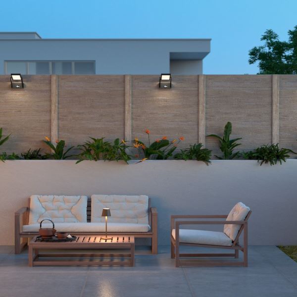 LAMPADA A RICARICA SOLARE CON SENSORE DI MOVIMENTO PROA BENEITO