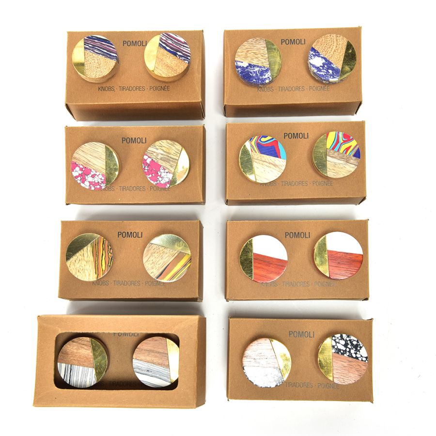 SET 2 POMOLI IN LEGNO E RESINA 4X6,5 ASSORTITI PREZZO A COPPIA CAD UNO