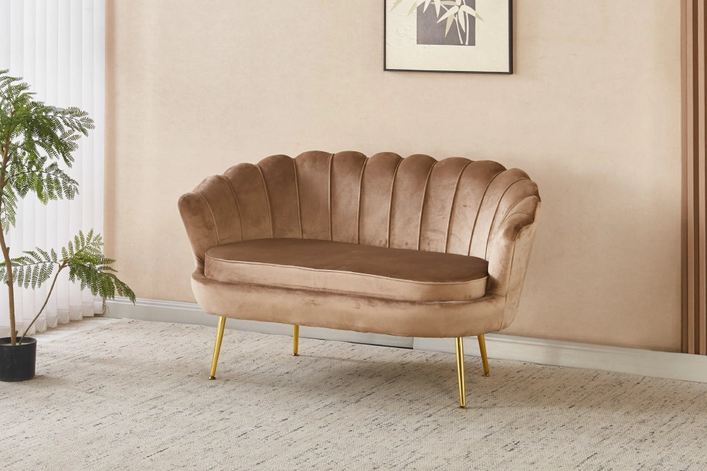Divano Due 2 Posti In Velluto Forma Conchiglia Gambe In Metallo 133x63x75 Cm Camera Soggiorno Ufficio  Tortora