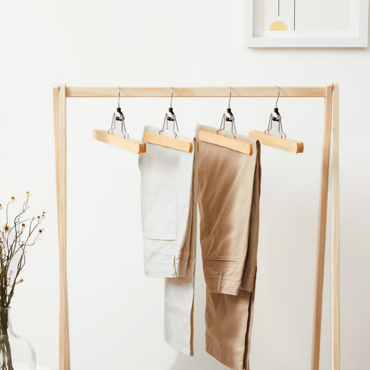 Grucce per pantaloni in legno VALORA con inserto antiscivolo x12 - CRW007-12