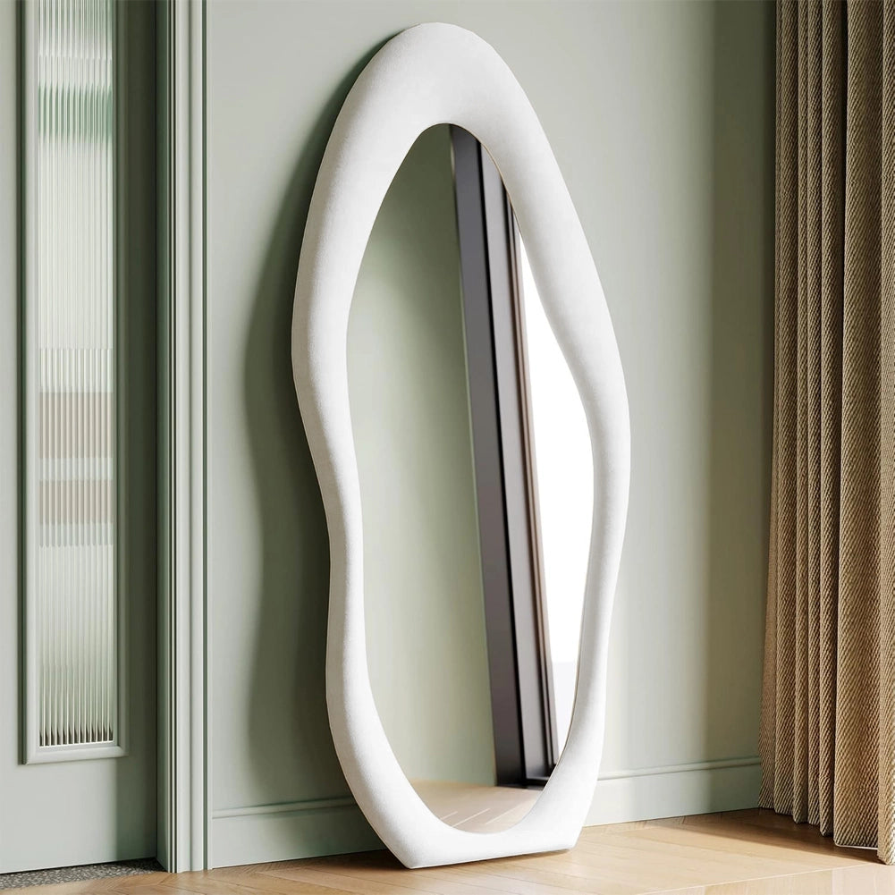 Specchio Grande Ondulato con Cornice Rivestimento in Velluto Bianco 60 x 160 cm